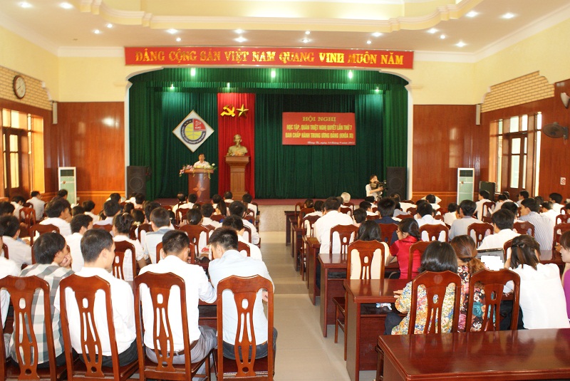 Một số hình ảnh Hội nghị học tập, quán triệt nghị quyết hội nghị lần thứ 7 BCH Trung ương Đảng khóa XI